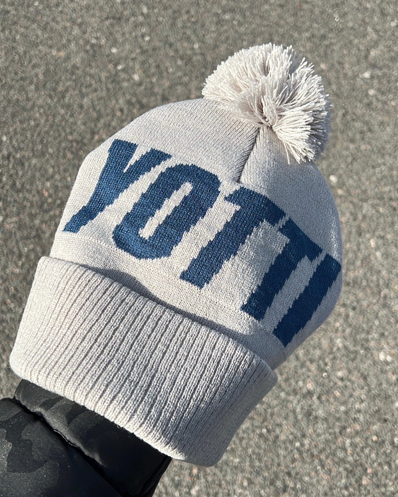 Bobble Beanie Hat - Grey / Cobalt Blue