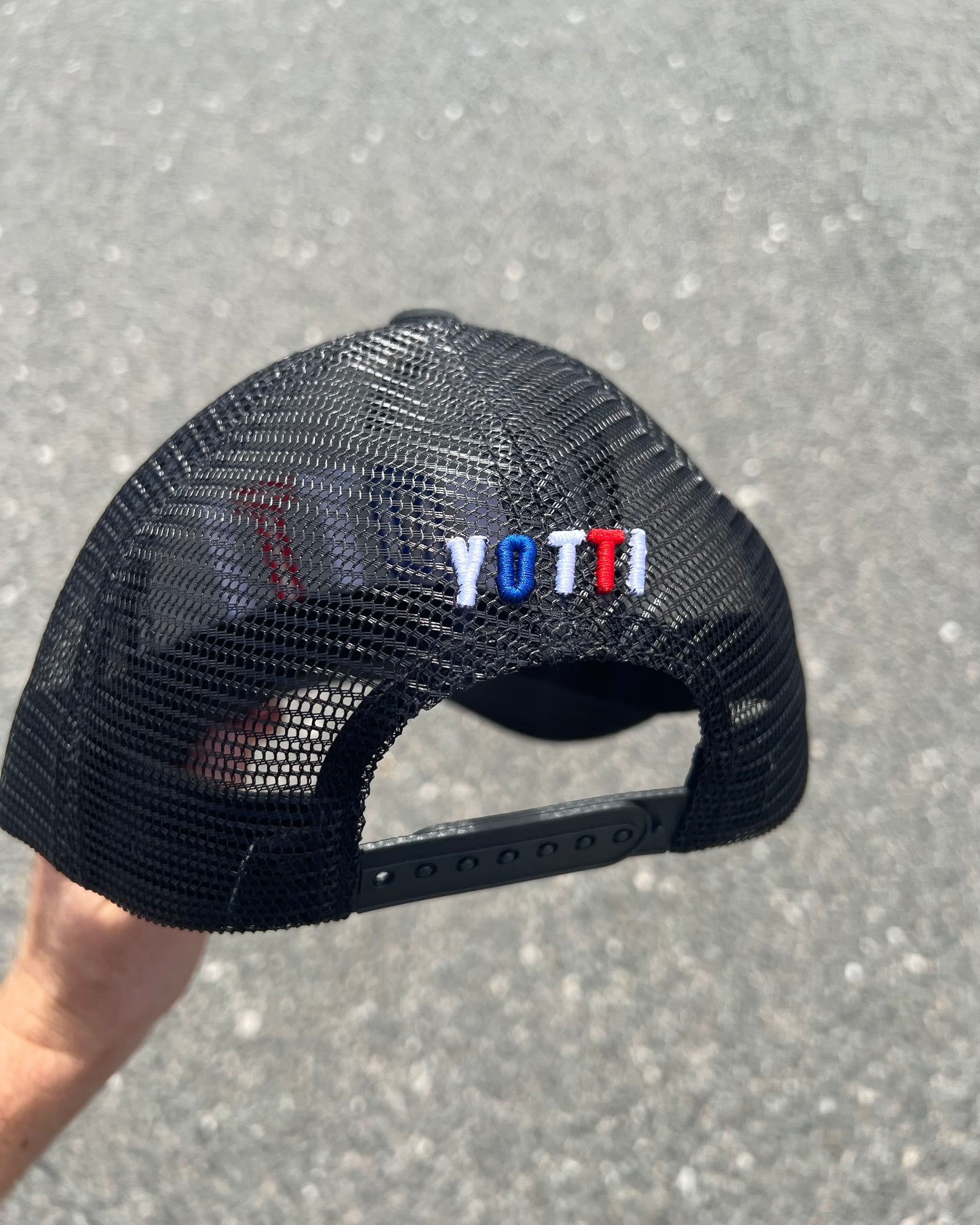 Yotti Trucker - White / Red / Blue - 1 of 1